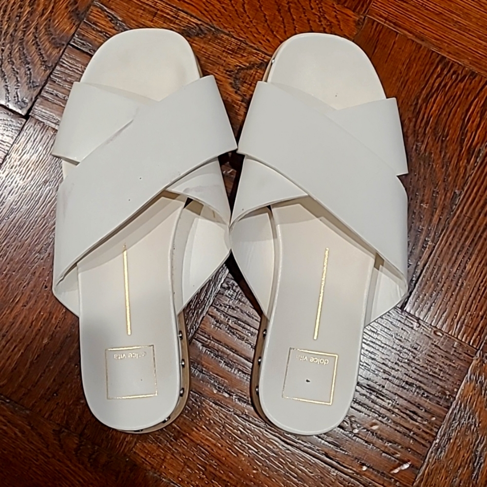 Dolce Vita Gracy White Sandals Size 9